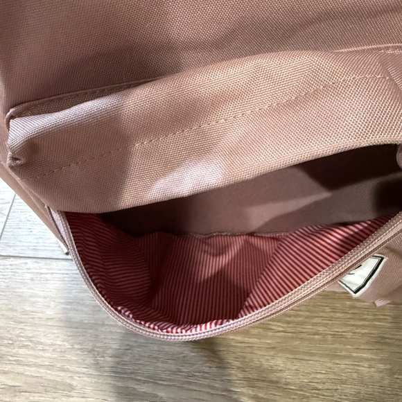 Herschel Supply Co. Pink Backpack, Zipper Pockets, Laptop Sleeve, Side Pockets - Picture 7 of 12
